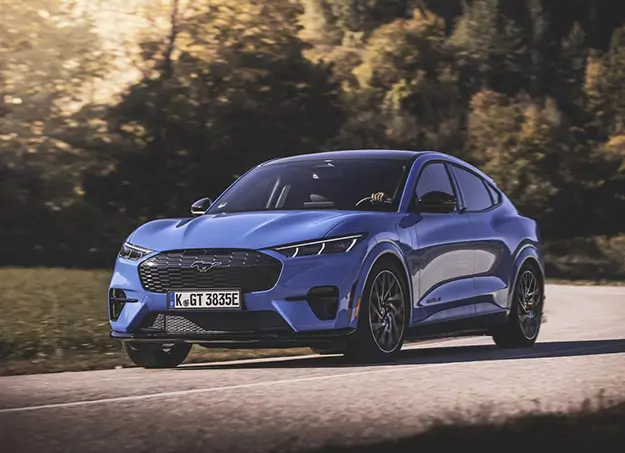 Amplitude-Auto Ford Mustang Mach-E