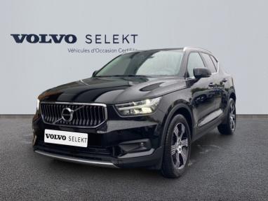 Voir le détail de l'offre de cette VOLVO XC40 T2 129ch Inscription de 2021 en vente à partir de 321.93 €  / mois