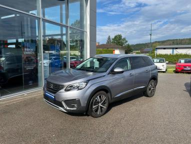 Voir le détail de l'offre de cette PEUGEOT 5008 1.2 PureTech 130ch Allure S&S de 2018 en vente à partir de 200.62 €  / mois