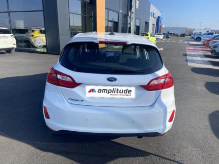 FORD Fiesta 1.5 TDCi 85ch Connect Business Nav 5p à vendre à Châteauroux - Image n°7