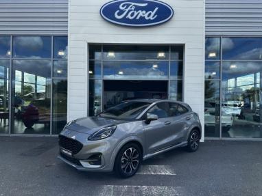 Voir le détail de l'offre de cette FORD Puma 1.0 Flexifuel 125ch S&S mHEV ST-Line de 2022 en vente à partir de 215.51 €  / mois
