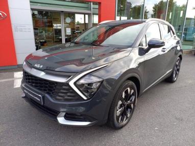 Voir le détail de l'offre de cette KIA Sportage 1.6 T-GDi 265ch PHEV Active BVA6 4x4 de 2024 en vente à partir de 362.72 €  / mois