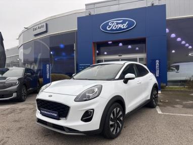 Voir le détail de l'offre de cette FORD Puma 1.0 Flexifuel 125ch S&S mHEV Titanium de 2023 en vente à partir de 206.51 €  / mois